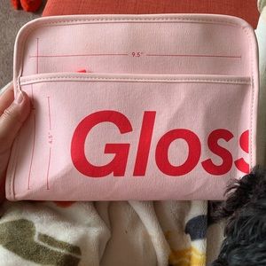 COPY - Glossier makeup bag